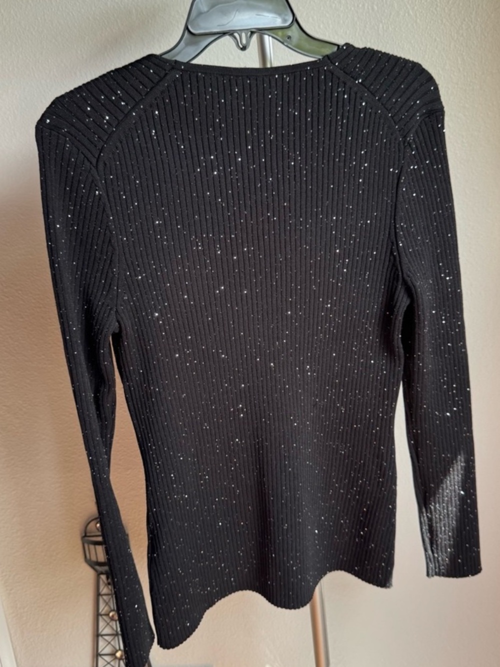 NWT HUGO BOSS RIBBED SWEATER WITH SEQUIN EMBELLISHMENTS SZ XL - Picture 10 of 12